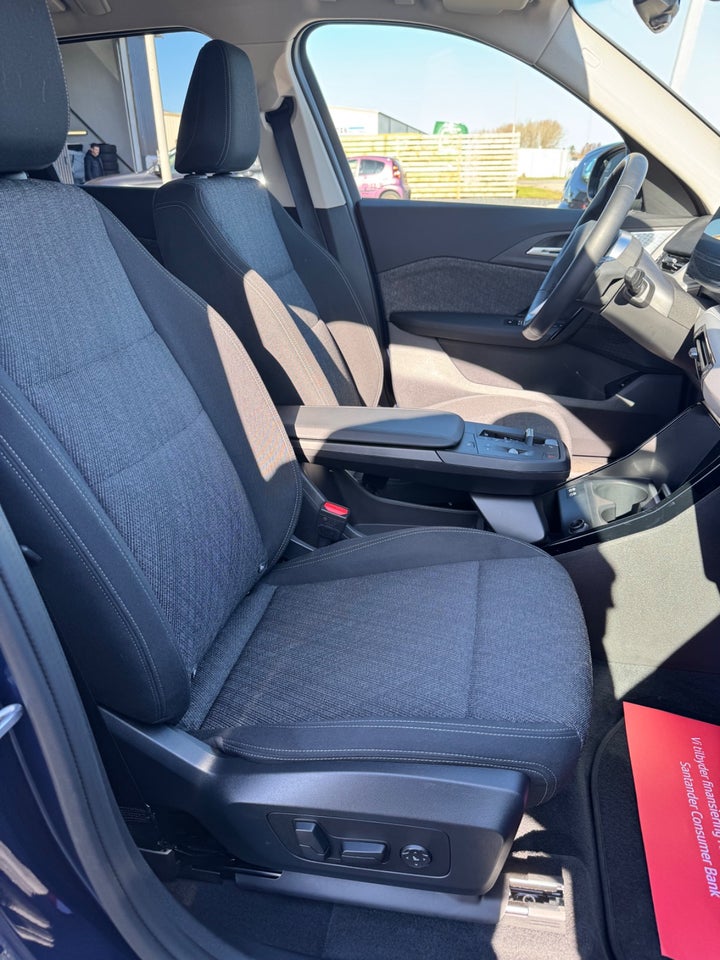 BMW iX1 eDrive20 X-Line 5d