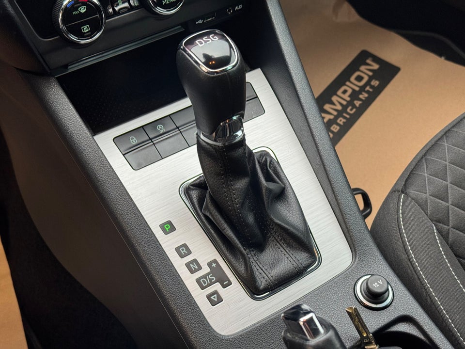 Skoda Octavia 1,6 TDi 115 Drive Combi DSG 5d