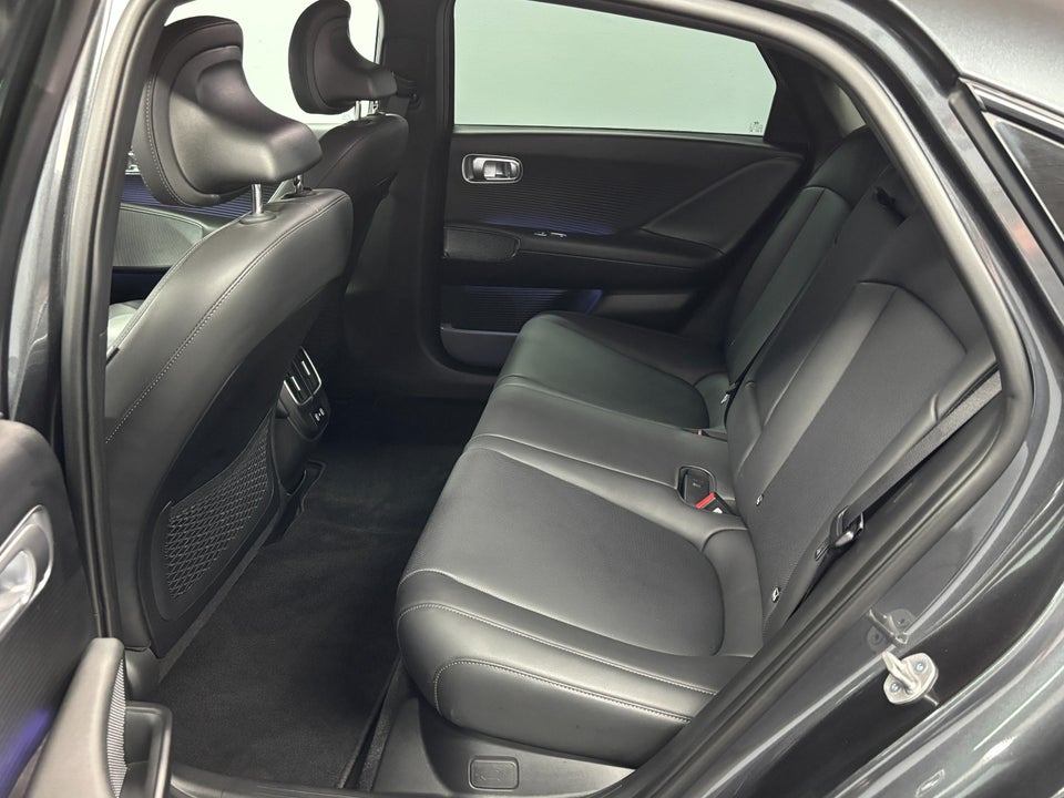 Hyundai Ioniq 6 77 Ultimate AWD 4d