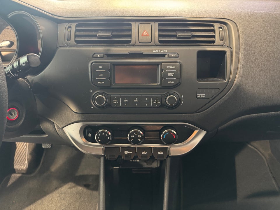 Kia Rio 1,2 CVVT Motion 5d