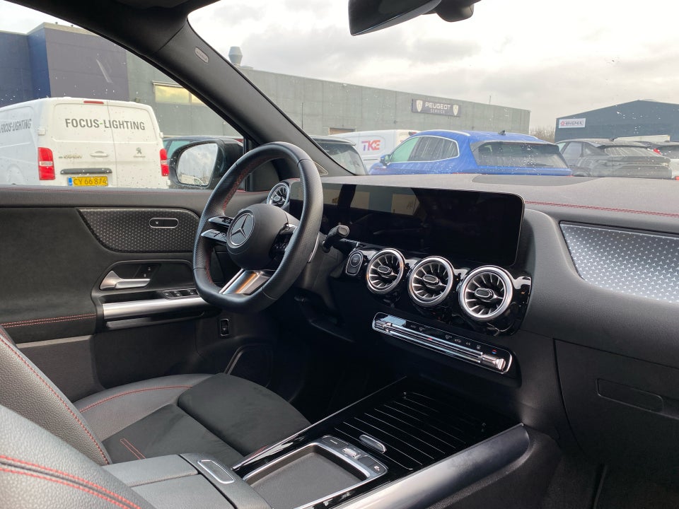 Mercedes EQA250+ AMG Edition 5d