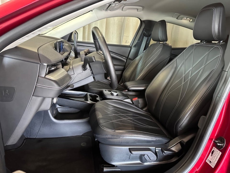 Ford Mustang Mach-E 98 Extended Range 5d