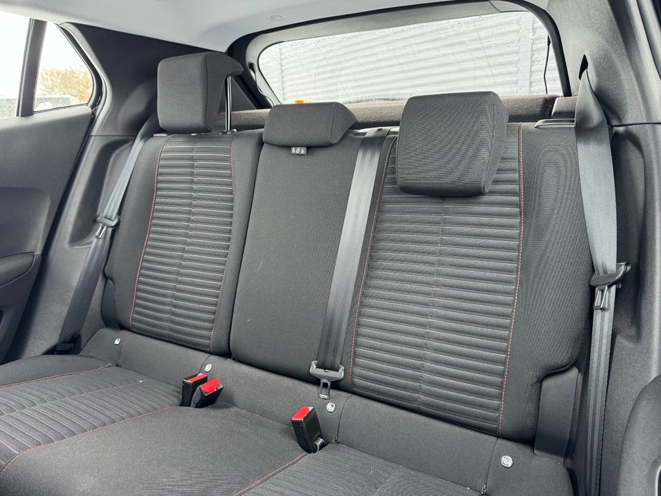 Peugeot 2008 1,2 PureTech 130 Active Limited EAT8 5d