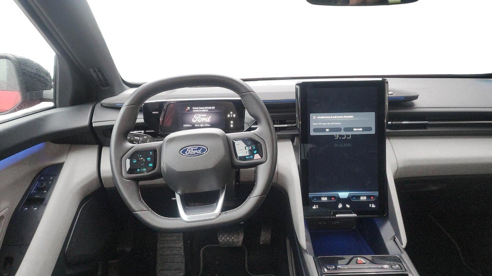 Ford Explorer 82 Premium Extended Range 5d