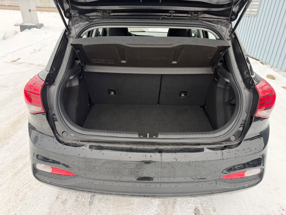 Hyundai i20 1,25 Trend 5d