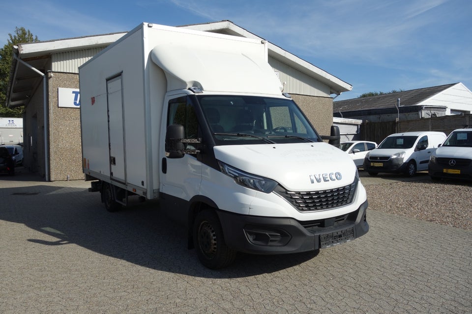 Iveco Daily 2,3 35S16 Alukasse m/lift AG8 2d