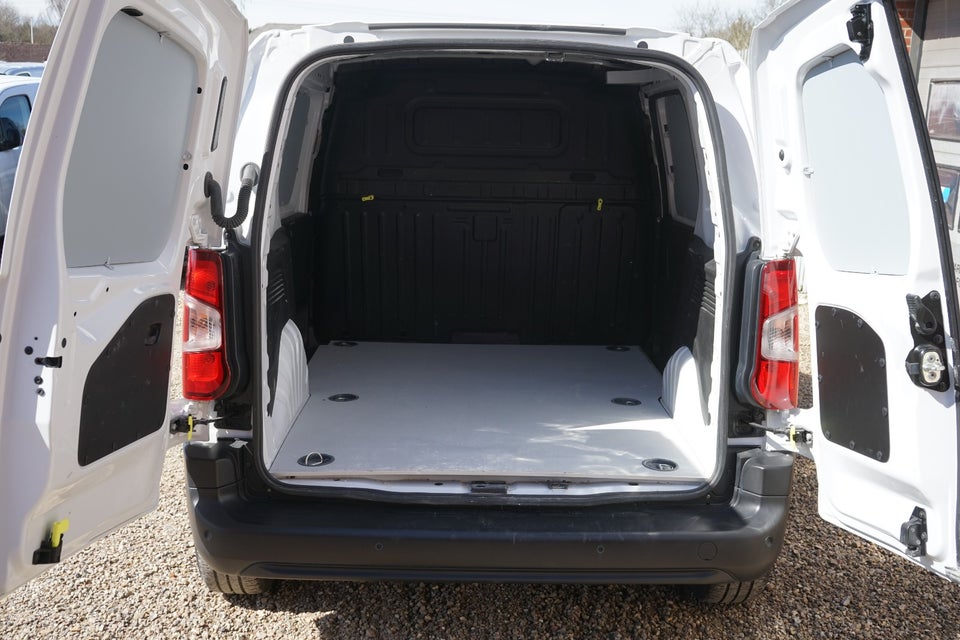 Peugeot Partner 1,5 BlueHDi 100 L1V1 Plus Van