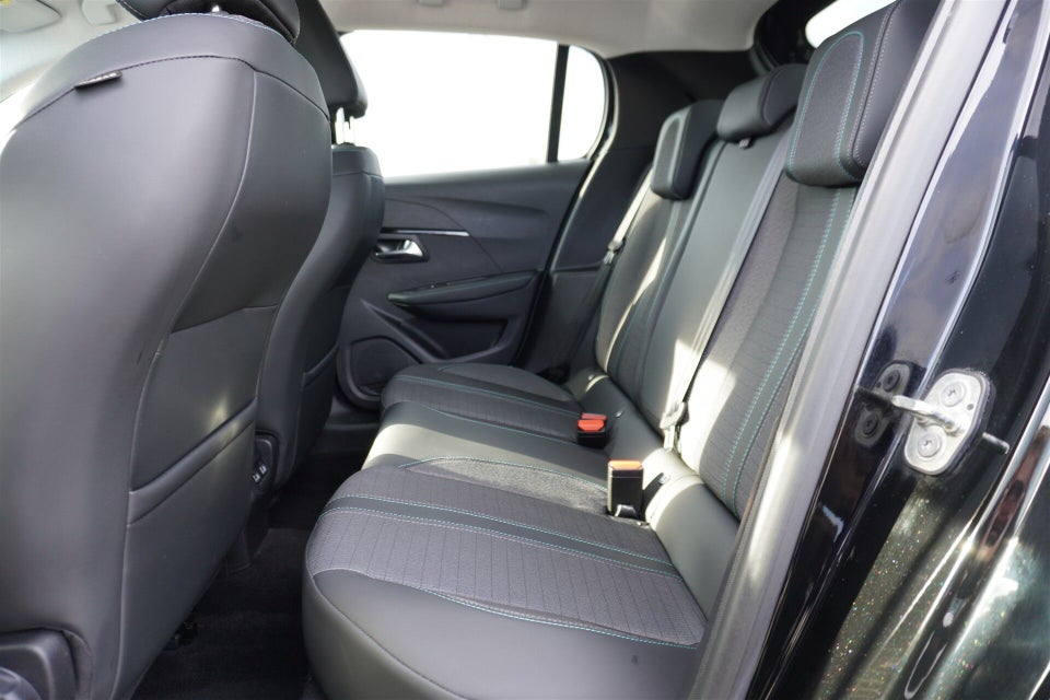 Peugeot 208 1,2 PureTech 100 Evolution 5d