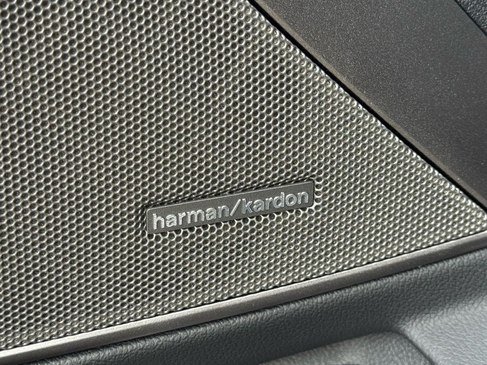 BMW 330e 2,0 Touring M-Sport+ aut. 5d