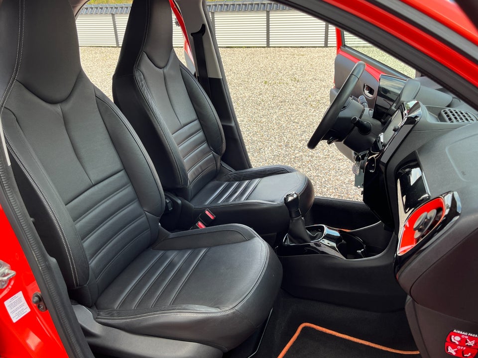 Toyota Aygo 1,0 VVT-i x-cite 5d