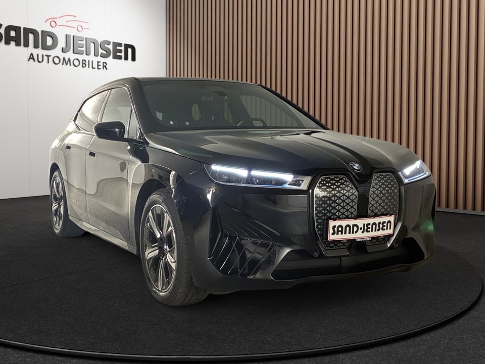 BMW iX xDrive50 Supercharged 5d