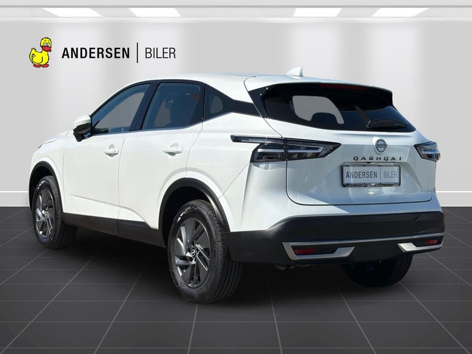 Nissan Qashqai 1,3 mHEV Acenta 5d