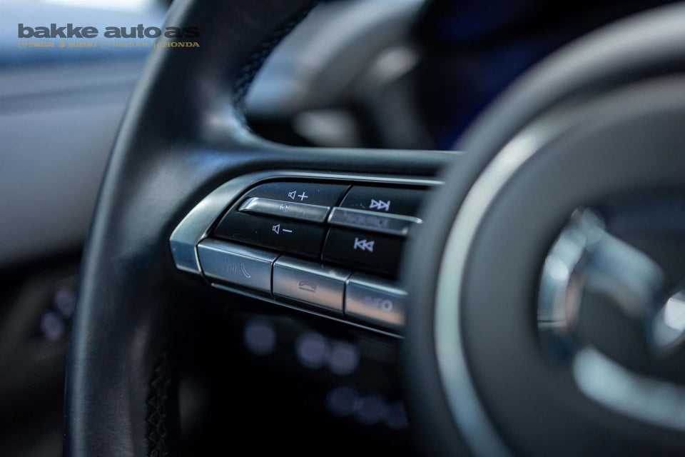 Mazda MX-30 e-SkyActiv Advantage 5d