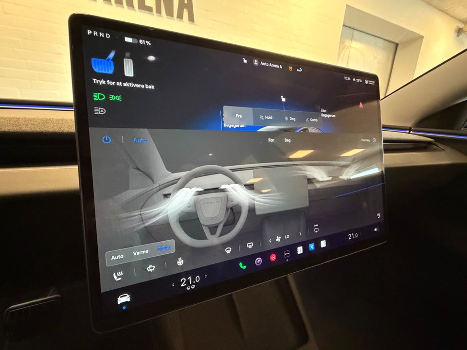 Tesla Model 3 Long Range AWD 4d