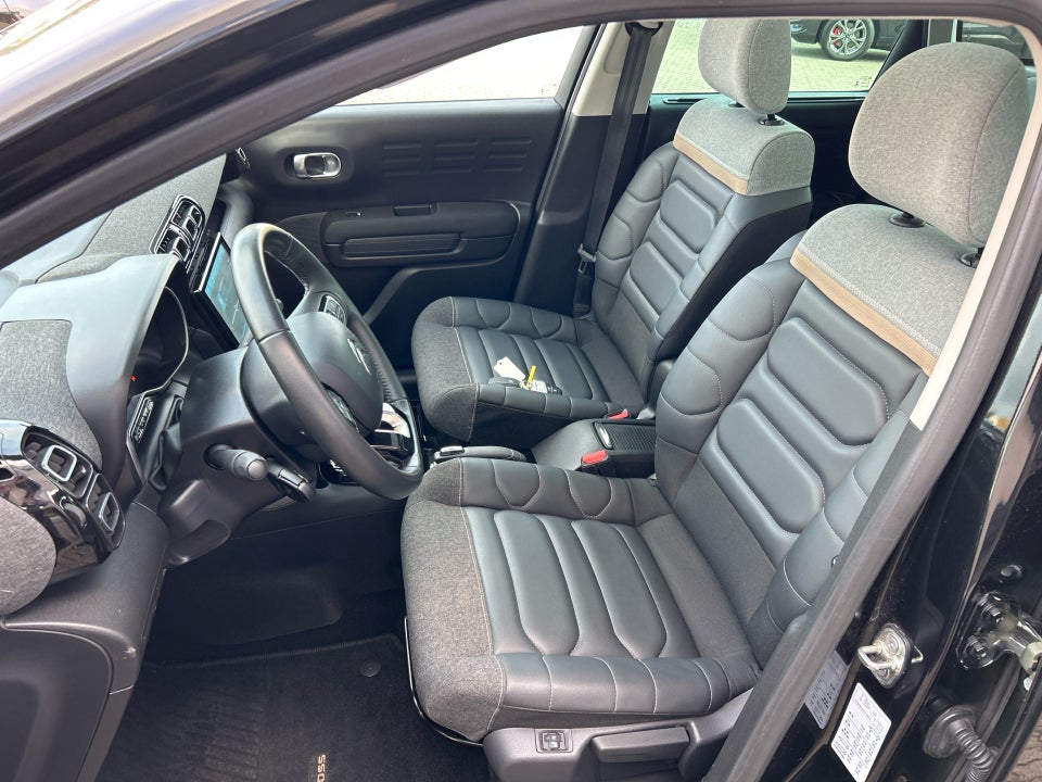 Citroën C3 Aircross 1,2 PureTech 130 Shine Sport EAT6 5d