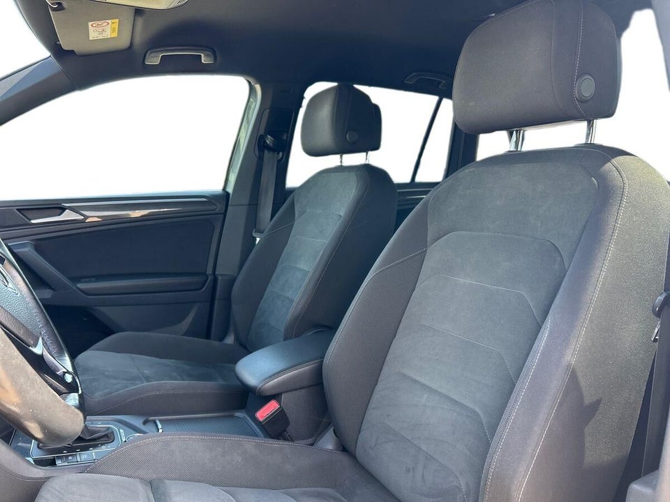 VW Tiguan 2,0 TDi 190 R-line DSG 4Motion Van 5d