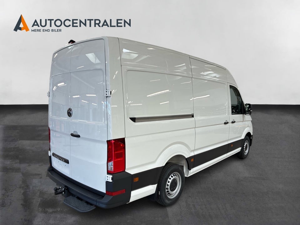 VW Crafter 35 2,0 TDi 177 Kassevogn L3H3 aut.