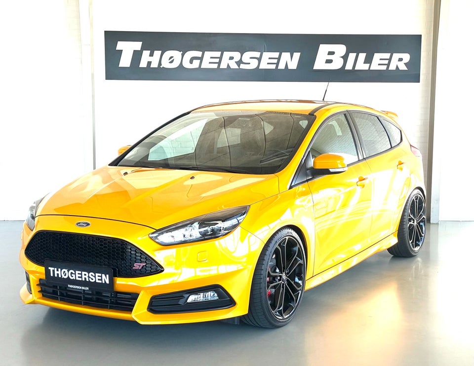 Ford Focus 2,3 SCTi 350 RS 5d