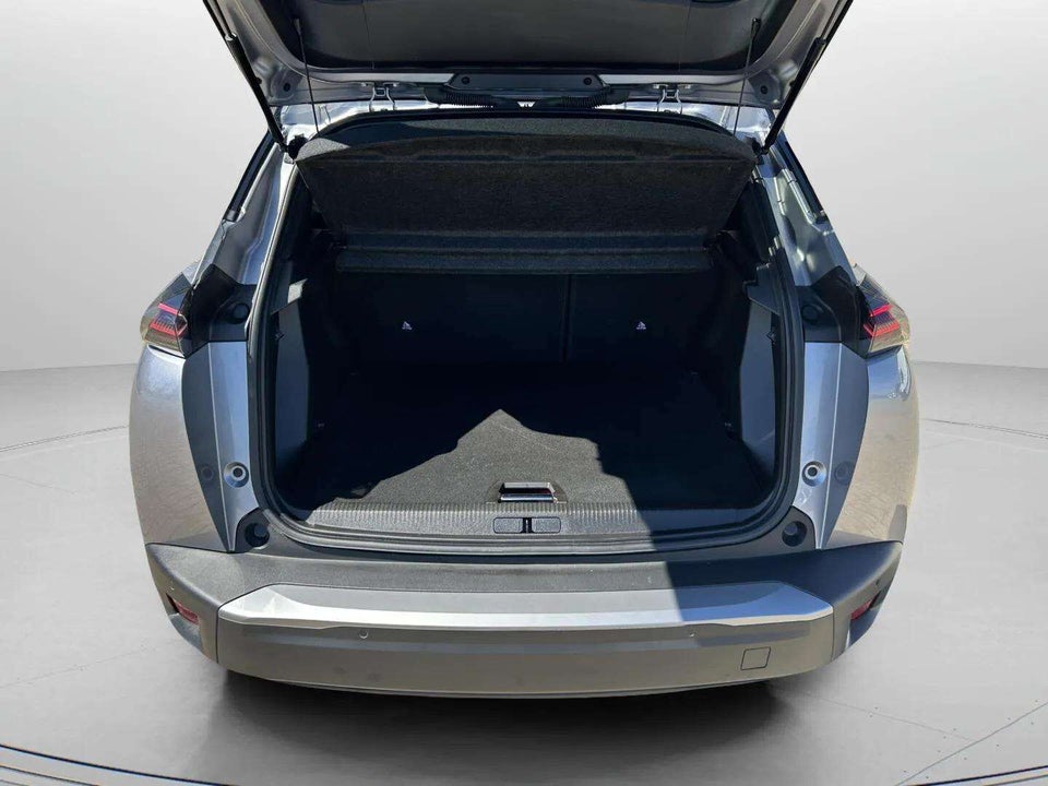 Peugeot e-2008 54 GT 5d