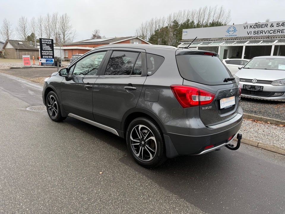 Suzuki S-Cross 1,0 Boosterjet Exclusive 5d