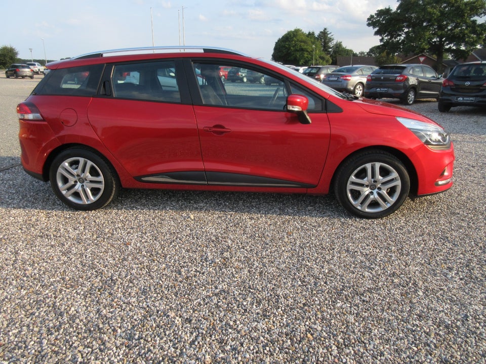 Renault Clio IV 0,9 TCe 75 Zen Sport Tourer 5d