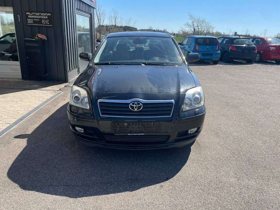 Toyota Avensis 2,0 VVT-i 4d