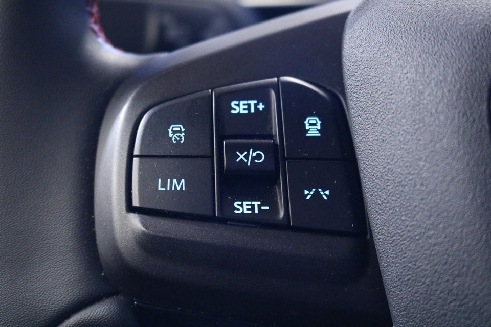 Ford Mustang Mach-E 70 Standard Range AWD 5d