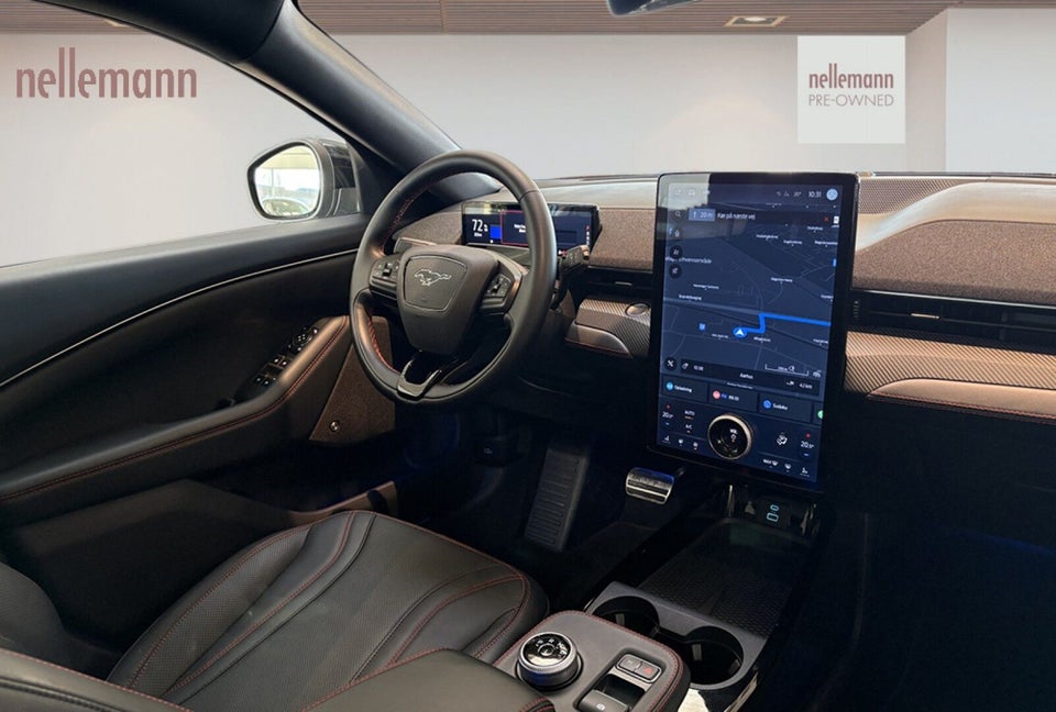 Ford Mustang Mach-E 70 Premium Standard Range AWD 5d