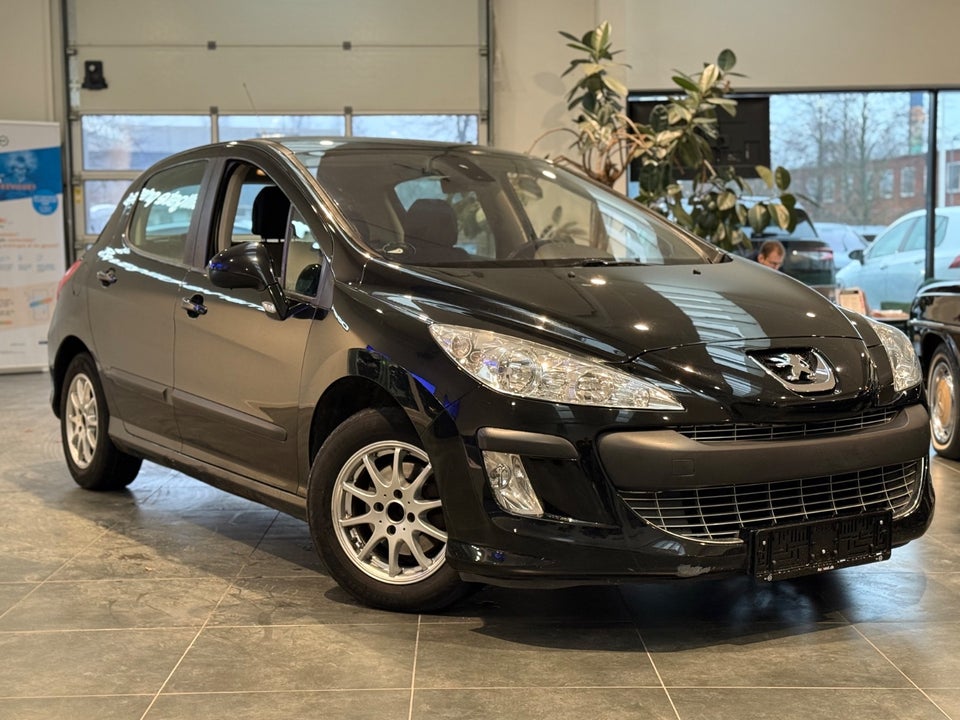 Peugeot 308 1,6 VTi Premium 5d