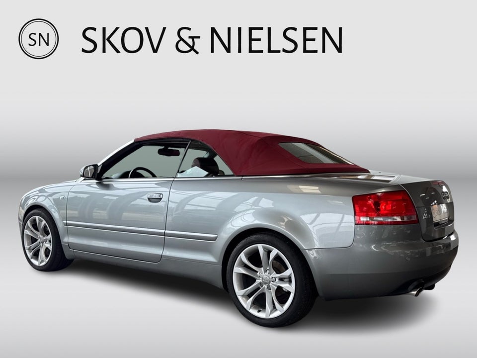 Audi A4 1,8 T 163 Cabriolet Multitr. 2d