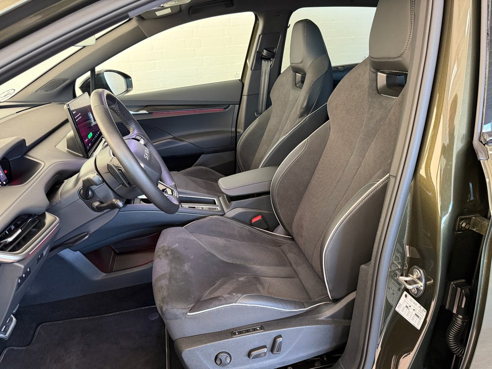 Skoda Enyaq 85x iV Sportline Maxx 5d