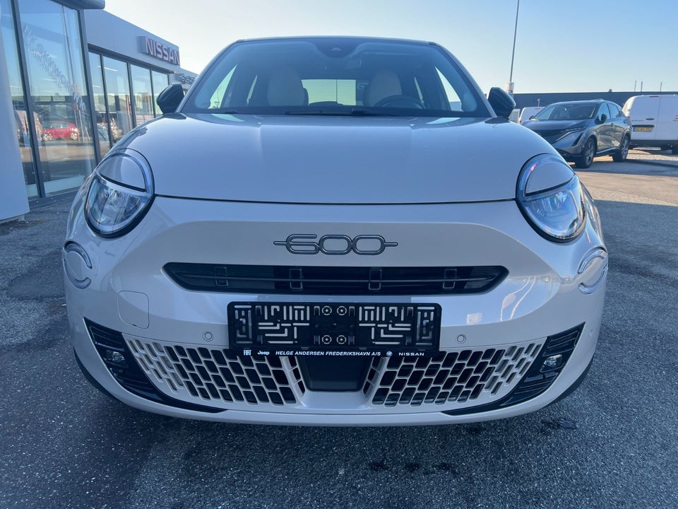 Fiat 600e 54 la Prima 5d