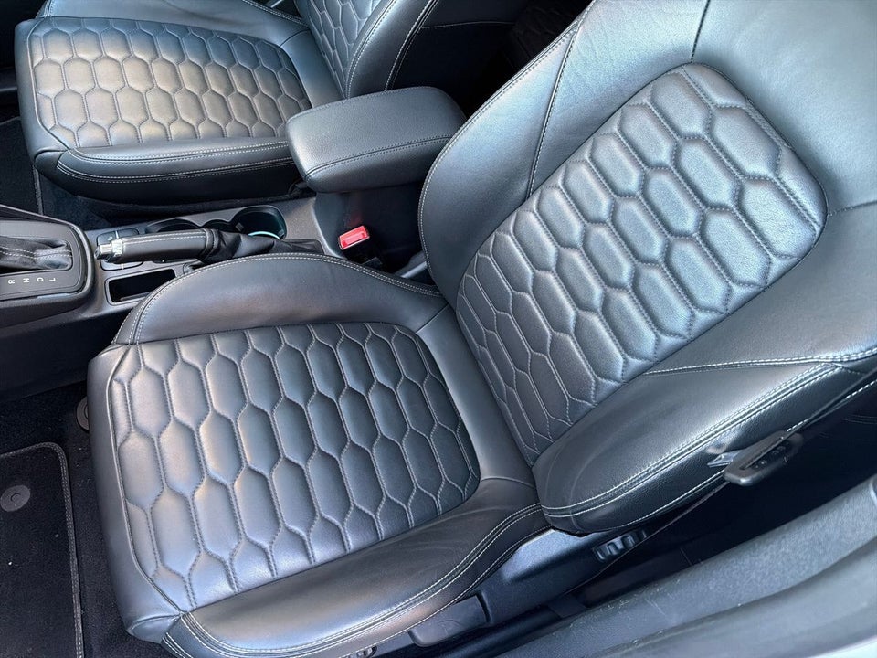 Ford Fiesta 1,0 EcoBoost Vignale DCT 5d