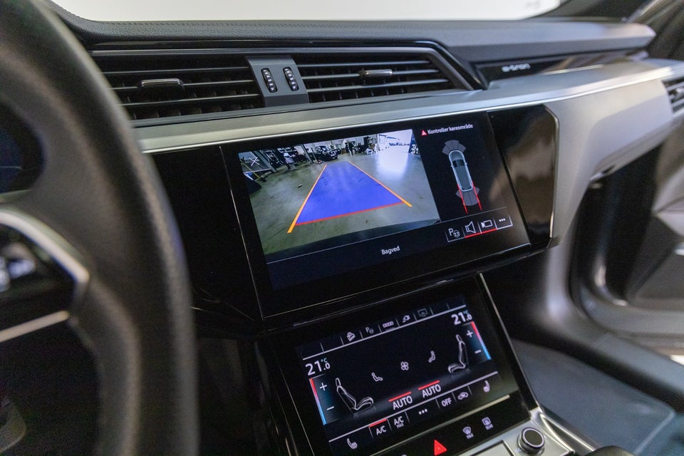 Audi e-tron 55 S-line quattro 5d