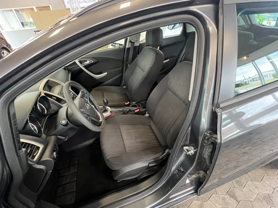 Opel Astra 1,7 CDTi 125 Enjoy Sports Tourer 5d
