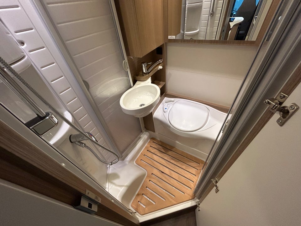 Fiat Carado 2,3 MJT T135 aut. 3d