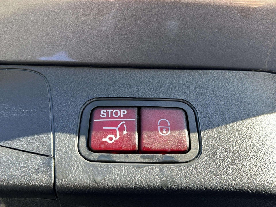 Mercedes EQB300 Progressive Advance Plus 4Matic 5d