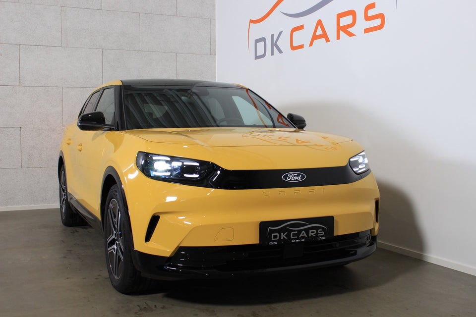 Ford Capri 84 Premium Extended Range AWD 5d