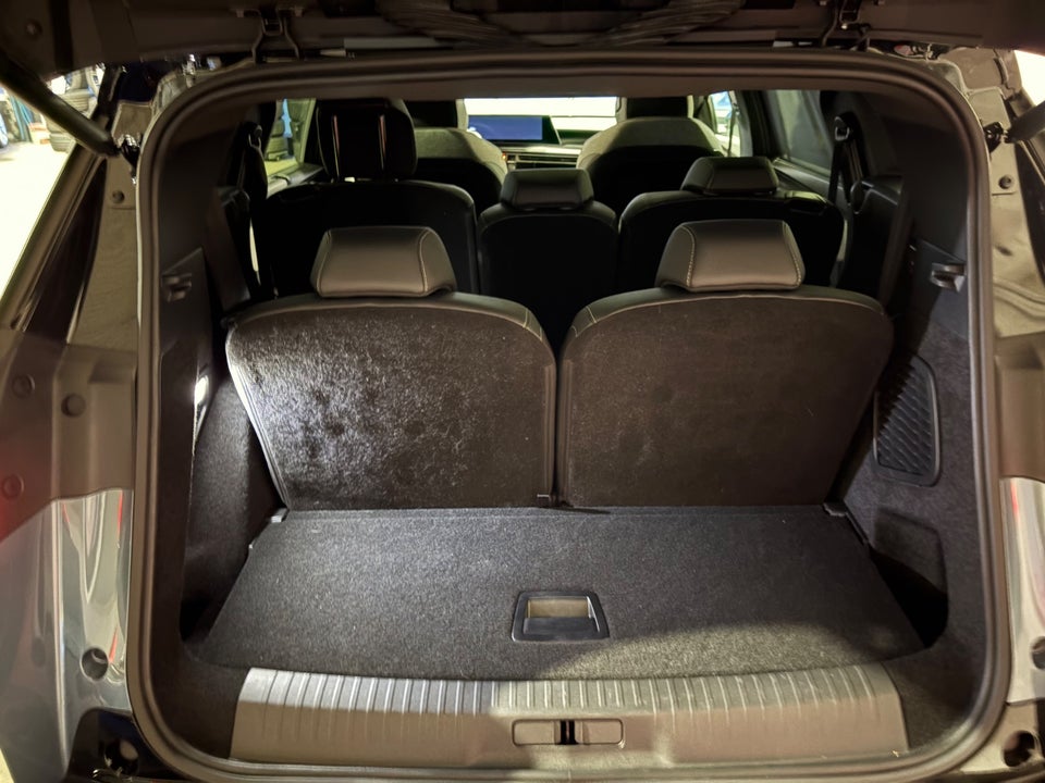 Peugeot e-5008 77 GT Pack 7prs 5d