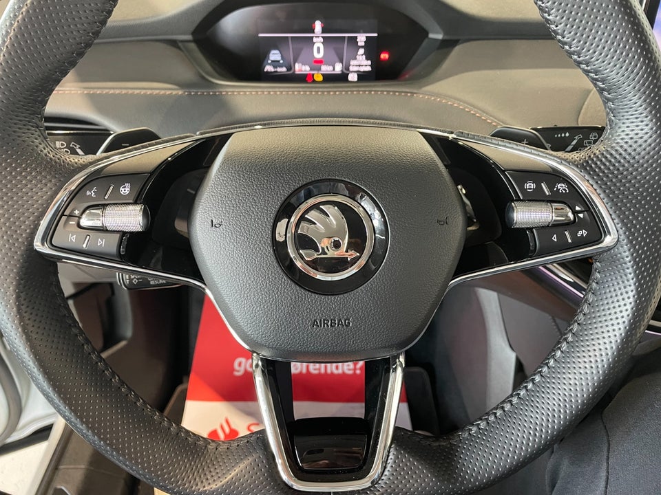 Skoda Enyaq 80 iV Suite 5d