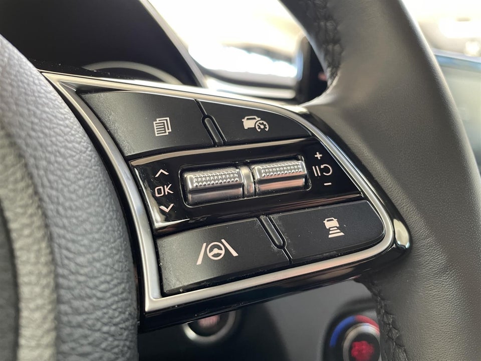 Kia Ceed 1,6 PHEV Prestige SW DCT 5d