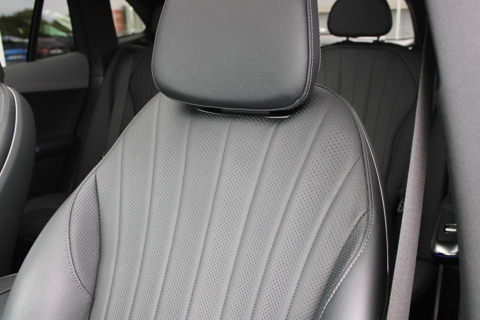 Mercedes EQE300 SUV AMG Line 5d