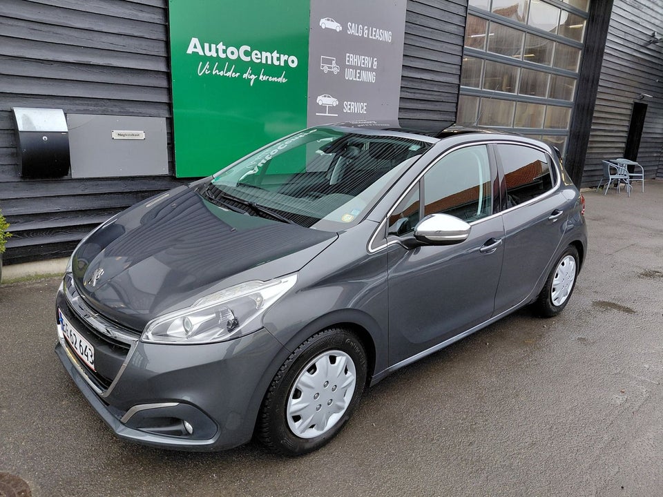 Peugeot 208 1,6 BlueHDi 100 Desire Sky 5d