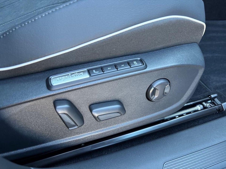 VW ID.4 77 Style+ 5d