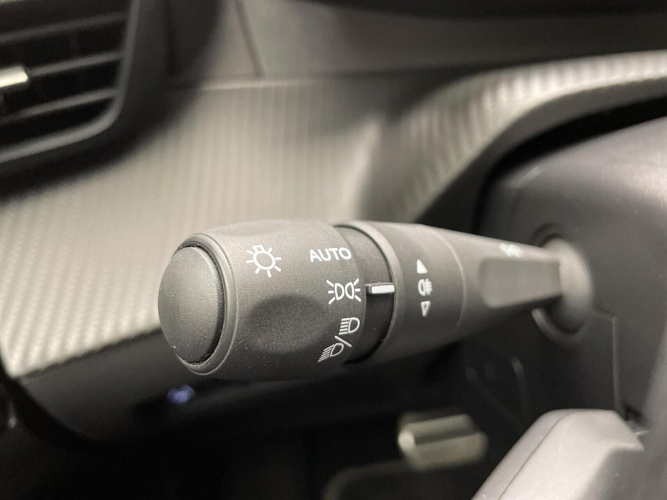 Peugeot e-2008 54 GT 5d