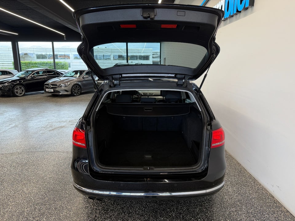 VW Passat 2,0 TDi 140 Comfortline Variant BMT 5d