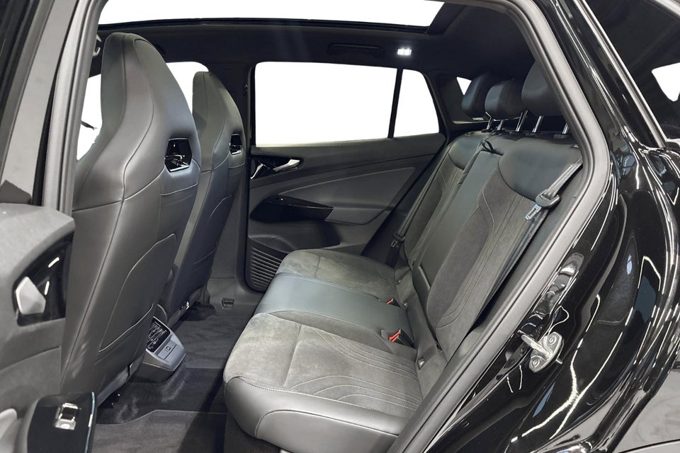 VW ID.4 77 Style Edition 5d