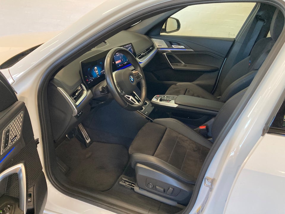 BMW iX1 xDrive30 M-Sport 5d