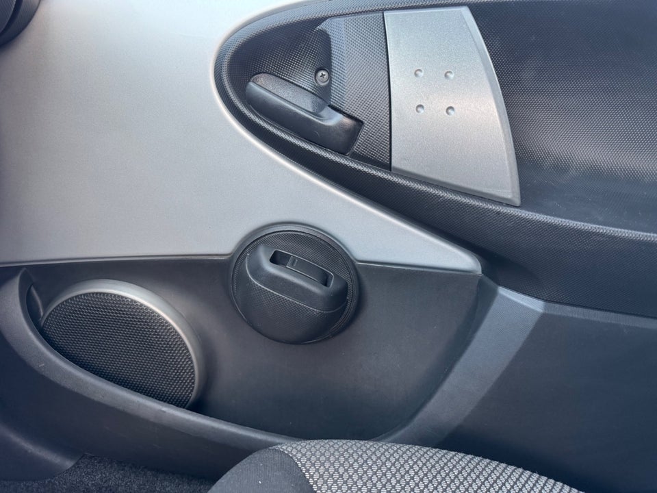 Toyota Aygo 1,0 VVT-i T1 5d