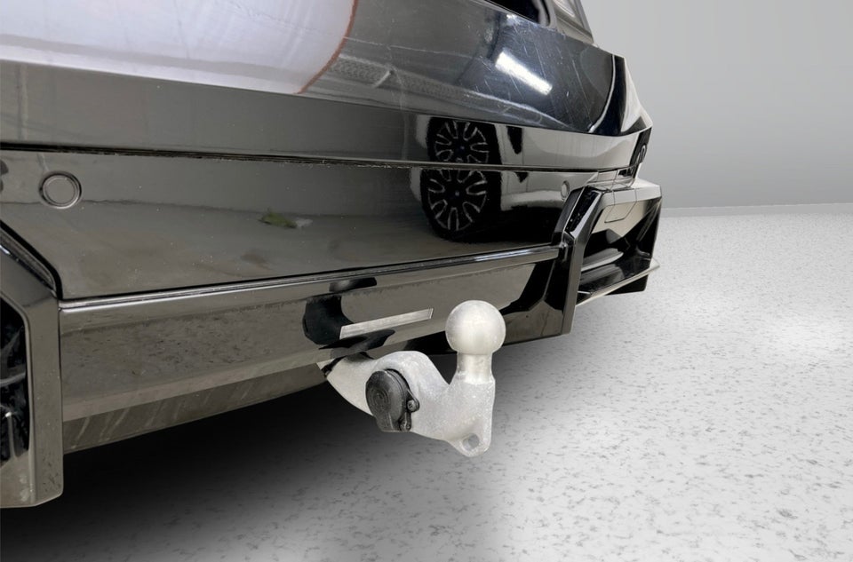 BMW iX xDrive60 Fully Charged 5d